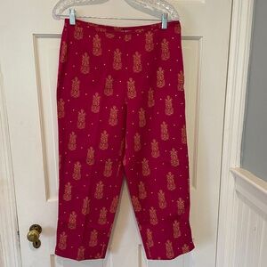 St. John's Bay Capri Pants with Gold Detail